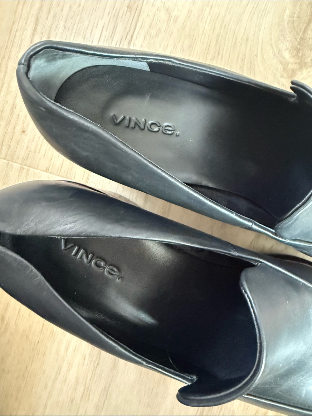 Vince Narissa Women's Black Leather Heeled Loafers Clogs Size 7 - Picture 9 of 9
